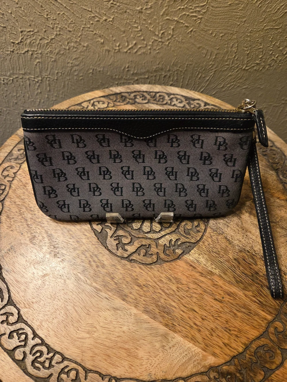Dooney & Bourke Black Logo Wristlet Clutch